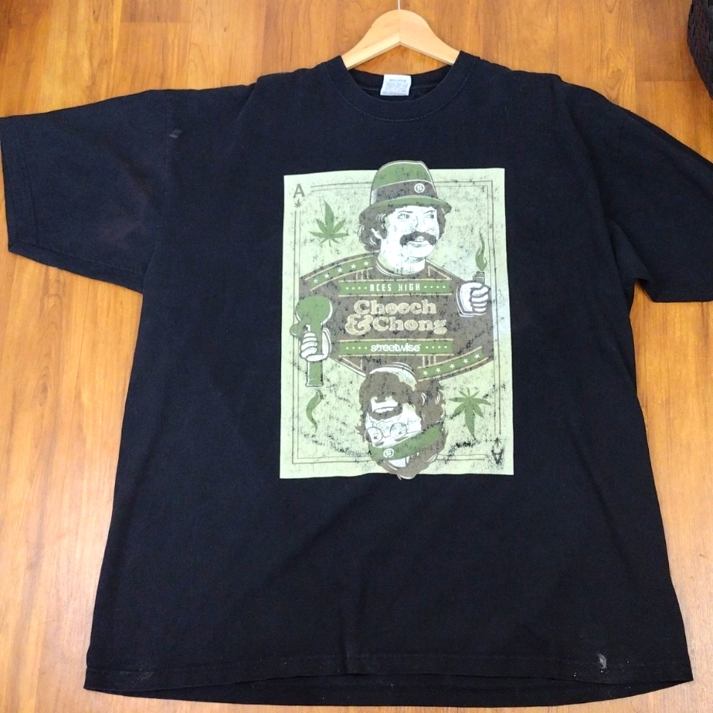 STREETWISE Cheech and Chong Black T-shirt